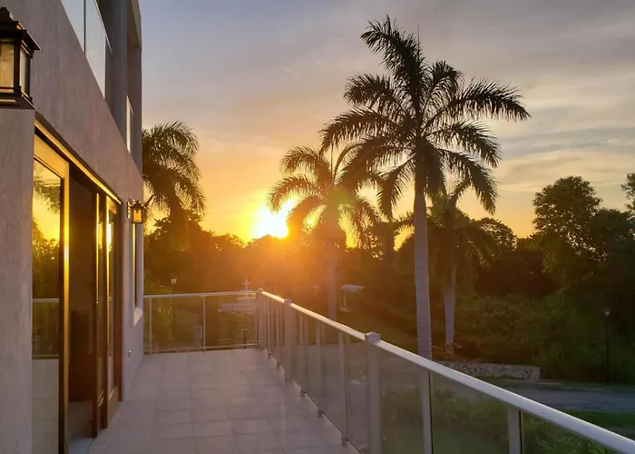 Modern 4br Hillside Pool & Club Access Villa